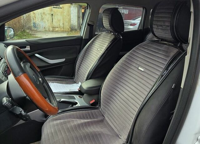 Белый Форд Куга, объемом двигателя 2 л и пробегом 180 тыс. км за 10500 $, фото 2 на Automoto.ua