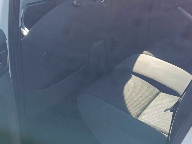 Белый Форд Куга, объемом двигателя 2.5 л и пробегом 250 тыс. км за 9500 $, фото 12 на Automoto.ua