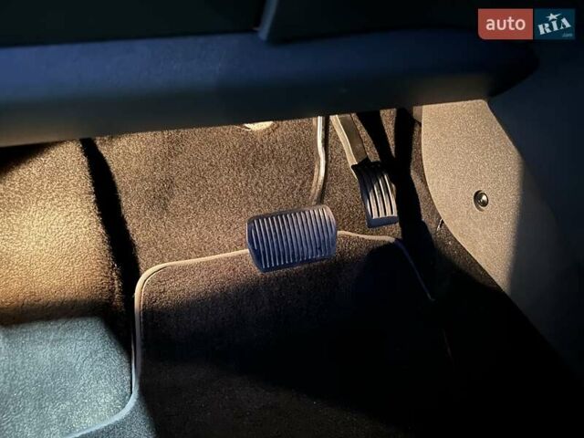 Белый Форд Куга, объемом двигателя 2.52 л и пробегом 60 тыс. км за 12200 $, фото 33 на Automoto.ua