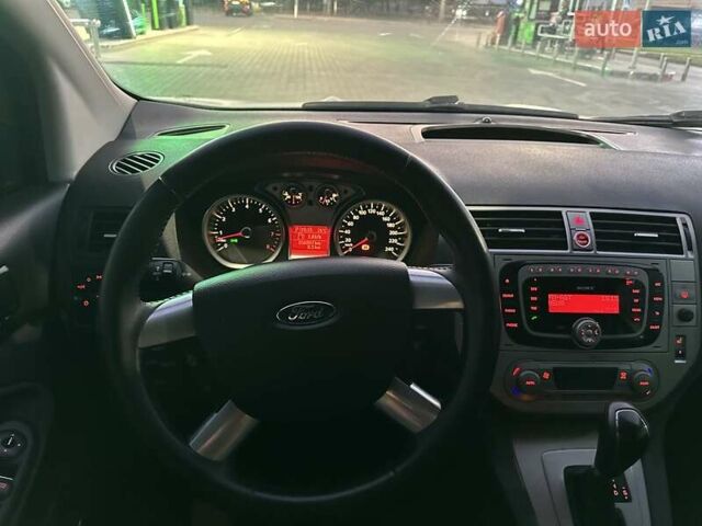 Белый Форд Куга, объемом двигателя 2.52 л и пробегом 60 тыс. км за 12200 $, фото 41 на Automoto.ua