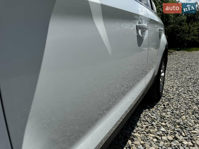 Белый Форд Куга, объемом двигателя 2.5 л и пробегом 137 тыс. км за 10000 $, фото 2 на Automoto.ua