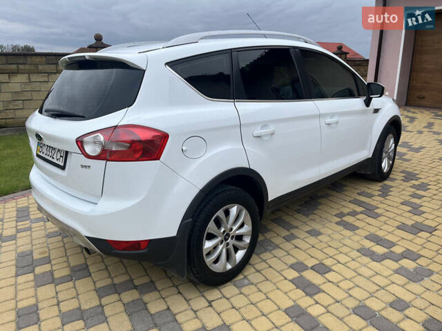 Білий Форд Куга, об'ємом двигуна 2.52 л та пробігом 137 тис. км за 11800 $, фото 5 на Automoto.ua