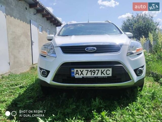 Белый Форд Куга, объемом двигателя 2 л и пробегом 85 тыс. км за 12000 $, фото 7 на Automoto.ua