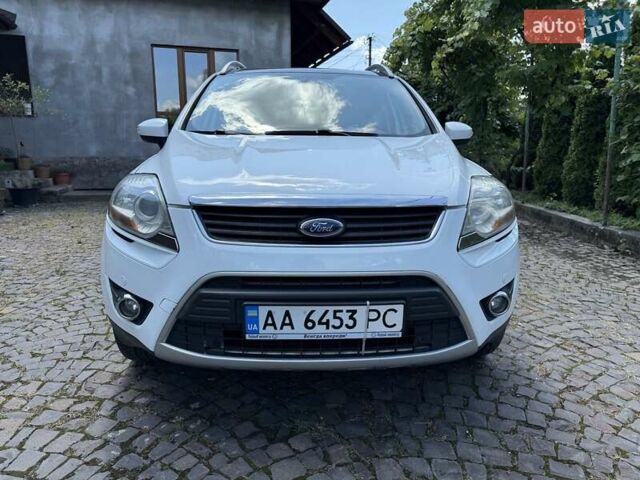 Белый Форд Куга, объемом двигателя 2 л и пробегом 277 тыс. км за 8990 $, фото 17 на Automoto.ua