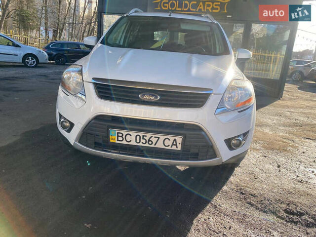 Белый Форд Куга, объемом двигателя 2 л и пробегом 299 тыс. км за 10100 $, фото 1 на Automoto.ua