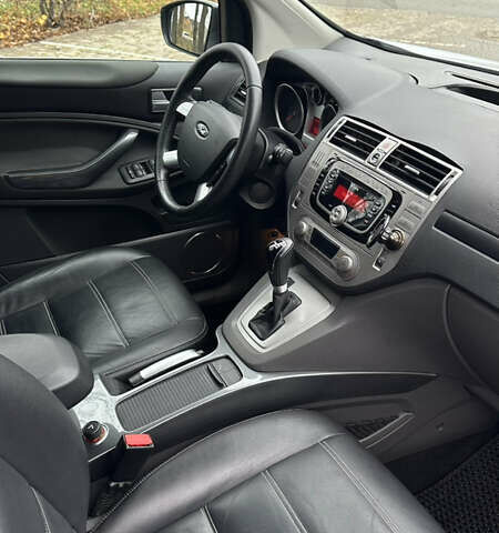 Білий Форд Куга, об'ємом двигуна 2 л та пробігом 174 тис. км за 10500 $, фото 12 на Automoto.ua