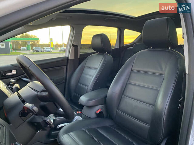 Форд Куга 2011 в Радивилове на Automoto.ua Белый Форд Куга, объемом двигателя 2 л и пробегом 257 тыс. км за 9950 $, фото 24 на Automoto.ua