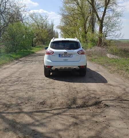 Белый Форд Куга, объемом двигателя 2 л и пробегом 211 тыс. км за 11500 $, фото 12 на Automoto.ua