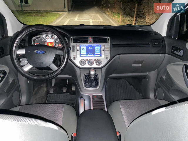 Форд Куга 2011 в Стрые на Automoto.ua Белый Форд Куга, объемом двигателя 2 л и пробегом 282 тыс. км за 11300 $, фото 22 на Automoto.ua