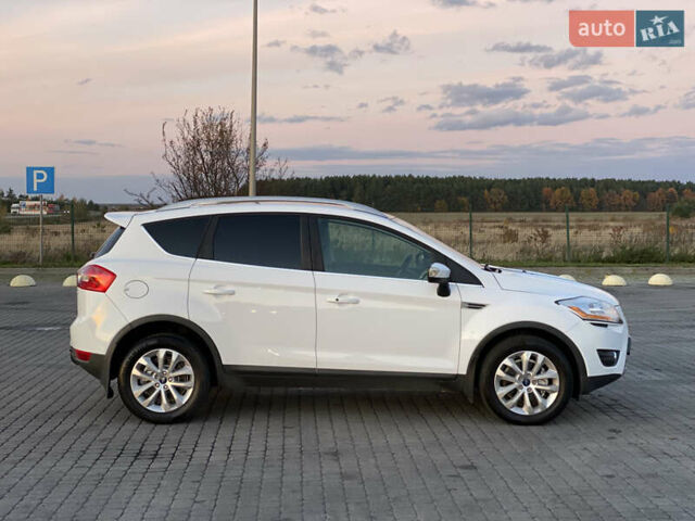 Форд Куга 2011 в Радивилове на Automoto.ua Белый Форд Куга, объемом двигателя 2 л и пробегом 257 тыс. км за 9950 $, фото 14 на Automoto.ua