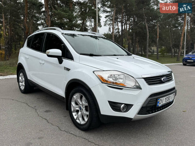 Форд Куга 2011 в Киеве на Automoto.ua Белый Форд Куга, объемом двигателя 2 л и пробегом 230 тыс. км за 9800 $, фото 10 на Automoto.ua