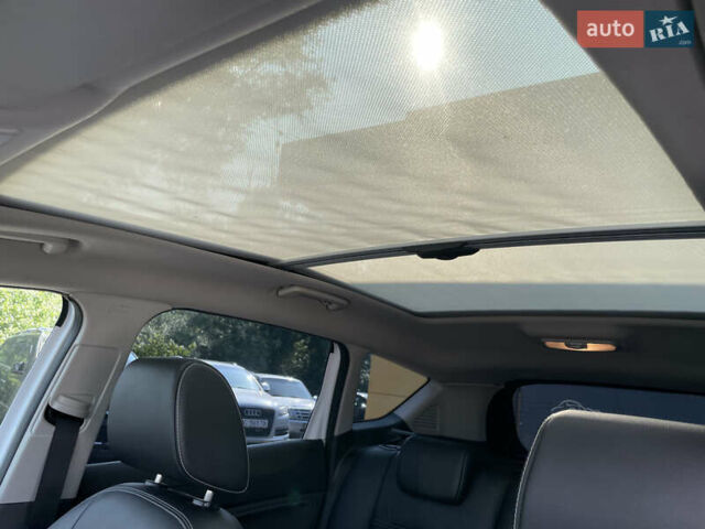 Форд Куга 2011 в Львове на Automoto.ua Белый Форд Куга, объемом двигателя 0 л и пробегом 158 тыс. км за 9300 $, фото 8 на Automoto.ua