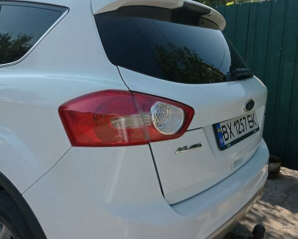 Білий Форд Куга, об'ємом двигуна 2 л та пробігом 270 тис. км за 10200 $, фото 6 на Automoto.ua