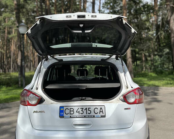 Форд Куга 2011 в Чернигове на Automoto.ua Белый Форд Куга, объемом двигателя 2 л и пробегом 189 тыс. км за 12000 $, фото 13 на Automoto.ua