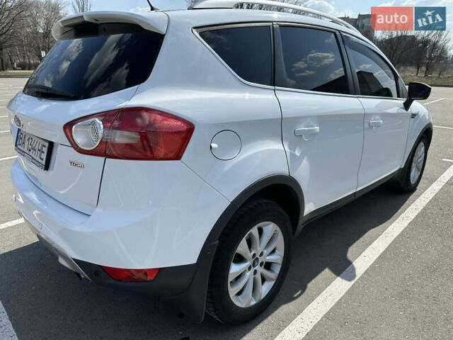 Білий Форд Куга, об'ємом двигуна 2 л та пробігом 195 тис. км за 11000 $, фото 7 на Automoto.ua