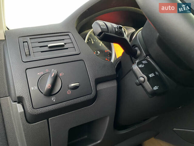 Форд Куга 2011 в Радивилове на Automoto.ua Белый Форд Куга, объемом двигателя 2 л и пробегом 257 тыс. км за 9950 $, фото 26 на Automoto.ua