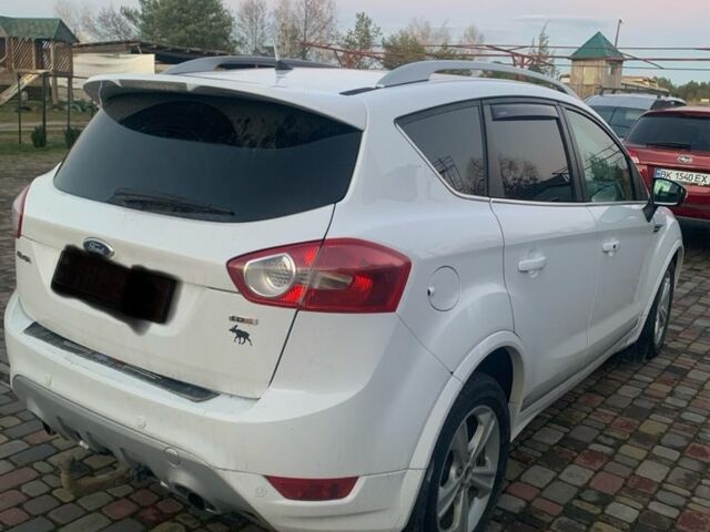 Білий Форд Куга, об'ємом двигуна 2 л та пробігом 233 тис. км за 5800 $, фото 5 на Automoto.ua