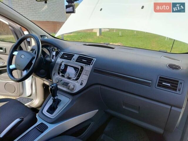 Білий Форд Куга, об'ємом двигуна 2 л та пробігом 173 тис. км за 9000 $, фото 18 на Automoto.ua
