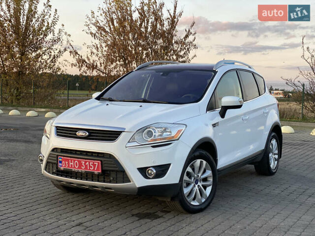 Форд Куга 2011 в Радивилове на Automoto.ua Белый Форд Куга, объемом двигателя 2 л и пробегом 257 тыс. км за 9950 $, фото 6 на Automoto.ua