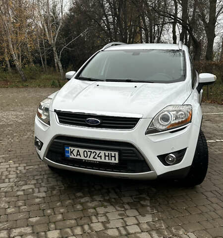 Білий Форд Куга, об'ємом двигуна 2 л та пробігом 174 тис. км за 10500 $, фото 11 на Automoto.ua