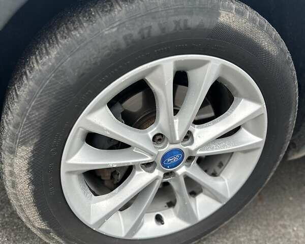 Белый Форд Куга, объемом двигателя 2 л и пробегом 294 тыс. км за 11500 $, фото 2 на Automoto.ua