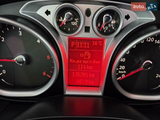 Білий Форд Куга, об'ємом двигуна 2 л та пробігом 176 тис. км за 12700 $, фото 7 на Automoto.ua