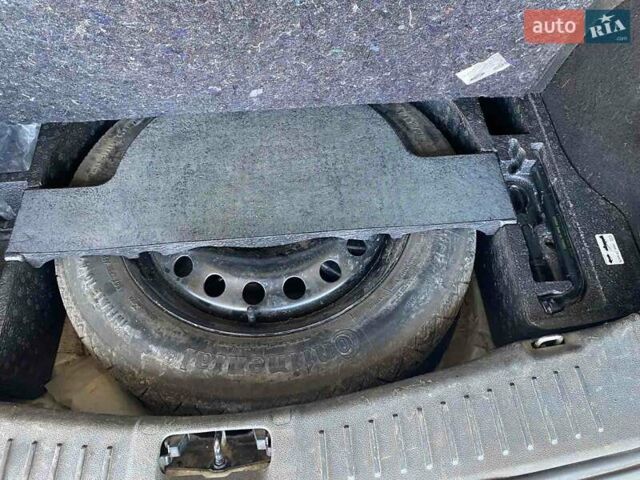 Белый Форд Куга, объемом двигателя 2 л и пробегом 146 тыс. км за 12500 $, фото 28 на Automoto.ua