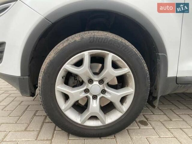 Белый Форд Куга, объемом двигателя 2.5 л и пробегом 220 тыс. км за 10500 $, фото 51 на Automoto.ua