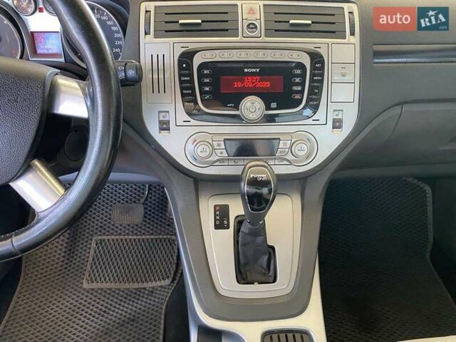 Белый Форд Куга, объемом двигателя 2 л и пробегом 146 тыс. км за 12500 $, фото 21 на Automoto.ua