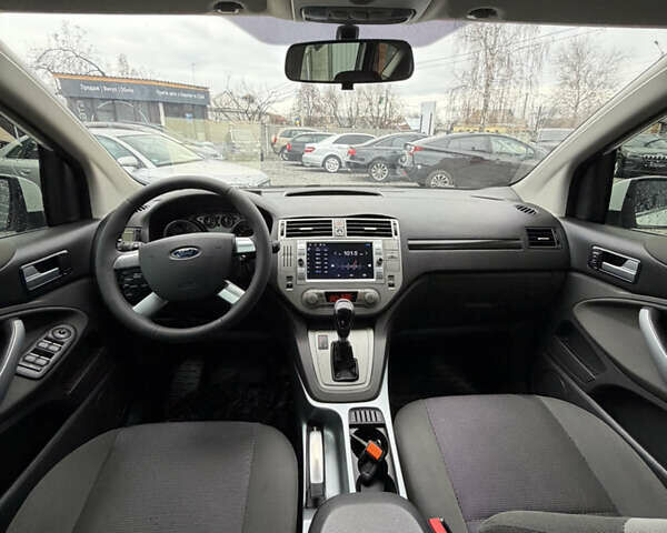 Белый Форд Куга, объемом двигателя 2.52 л и пробегом 225 тыс. км за 11300 $, фото 8 на Automoto.ua