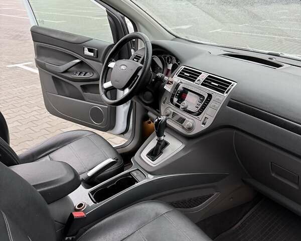 Белый Форд Куга, объемом двигателя 2 л и пробегом 272 тыс. км за 11499 $, фото 23 на Automoto.ua