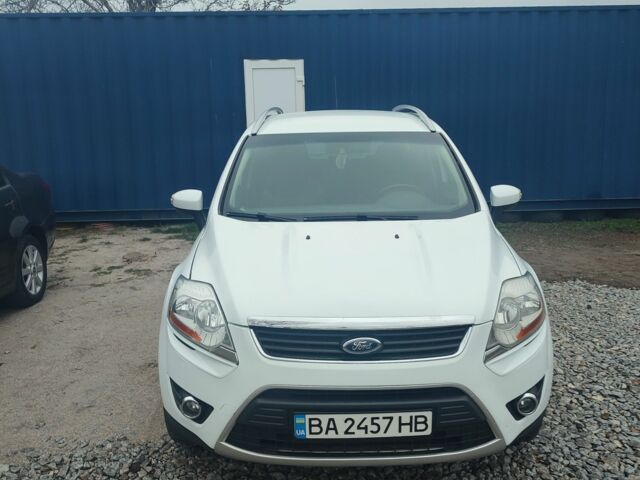 Білий Форд Куга, об'ємом двигуна 2 л та пробігом 217 тис. км за 11000 $, фото 16 на Automoto.ua