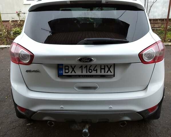 Белый Форд Куга, объемом двигателя 2 л и пробегом 275 тыс. км за 12000 $, фото 6 на Automoto.ua
