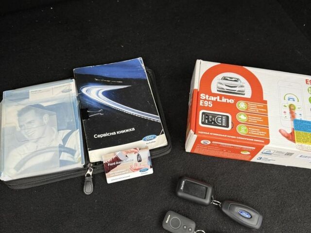 Белый Форд Куга, объемом двигателя 2 л и пробегом 272 тыс. км за 11499 $, фото 13 на Automoto.ua