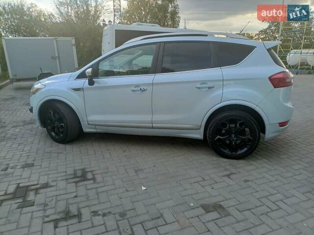 Білий Форд Куга, об'ємом двигуна 2 л та пробігом 148 тис. км за 13600 $, фото 9 на Automoto.ua