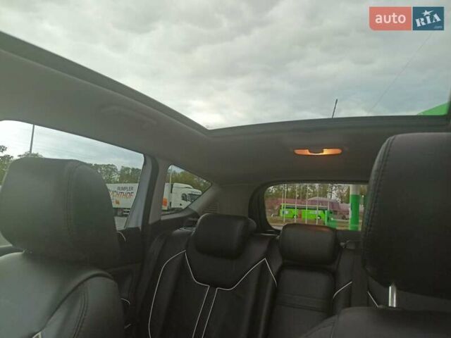 Білий Форд Куга, об'ємом двигуна 2 л та пробігом 148 тис. км за 13600 $, фото 16 на Automoto.ua