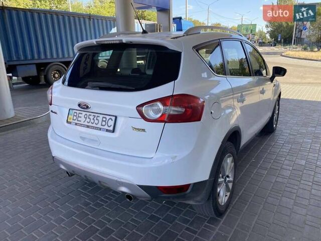 Белый Форд Куга, объемом двигателя 2 л и пробегом 146 тыс. км за 12500 $, фото 7 на Automoto.ua