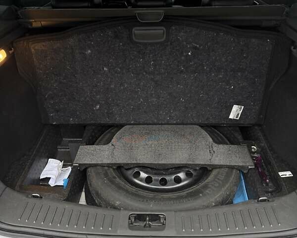 Белый Форд Куга, объемом двигателя 2 л и пробегом 272 тыс. км за 11499 $, фото 18 на Automoto.ua