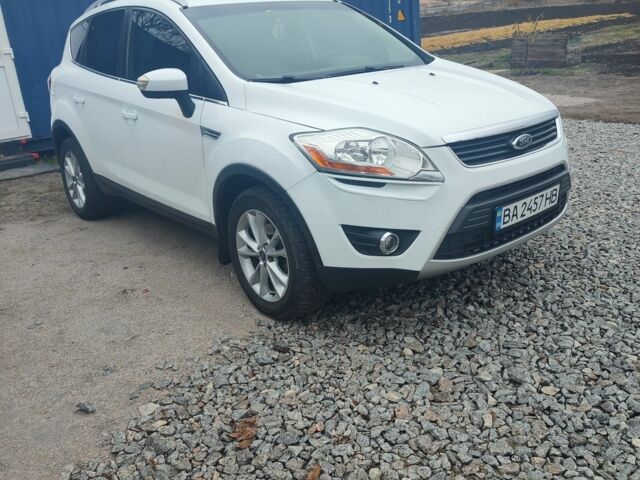 Білий Форд Куга, об'ємом двигуна 2 л та пробігом 217 тис. км за 11000 $, фото 15 на Automoto.ua