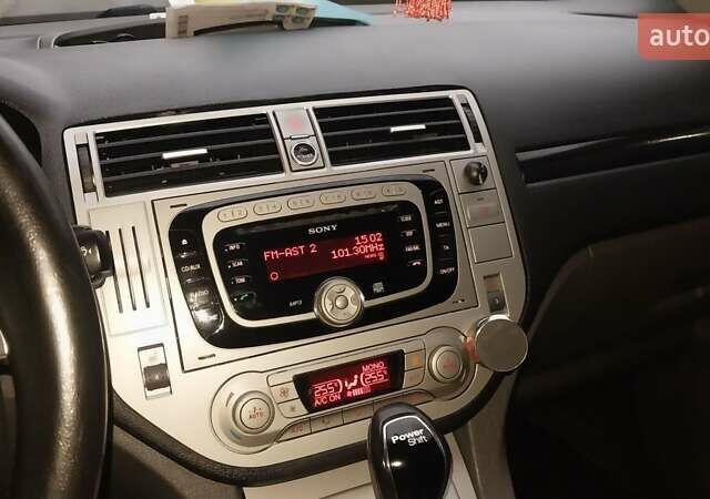 Белый Форд Куга, объемом двигателя 2 л и пробегом 198 тыс. км за 11500 $, фото 7 на Automoto.ua