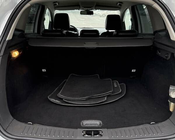 Белый Форд Куга, объемом двигателя 2 л и пробегом 272 тыс. км за 11499 $, фото 17 на Automoto.ua