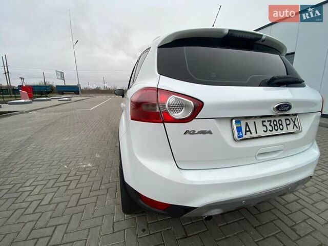 Белый Форд Куга, объемом двигателя 2.5 л и пробегом 220 тыс. км за 10500 $, фото 39 на Automoto.ua