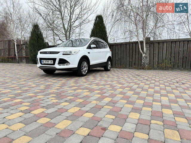 Белый Форд Куга, объемом двигателя 2 л и пробегом 120 тыс. км за 15500 $, фото 20 на Automoto.ua