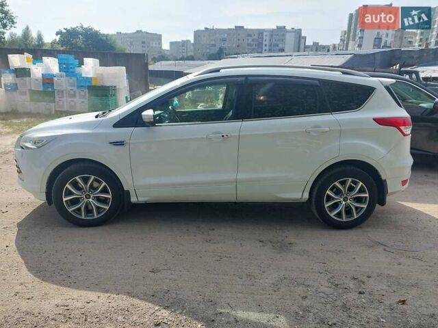 Белый Форд Куга, объемом двигателя 2 л и пробегом 201 тыс. км за 13400 $, фото 22 на Automoto.ua