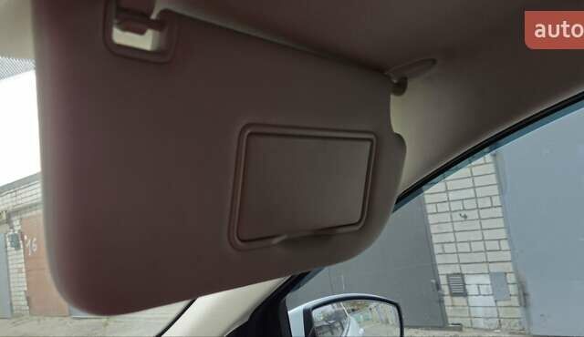 Белый Форд Куга, объемом двигателя 2 л и пробегом 135 тыс. км за 14500 $, фото 77 на Automoto.ua