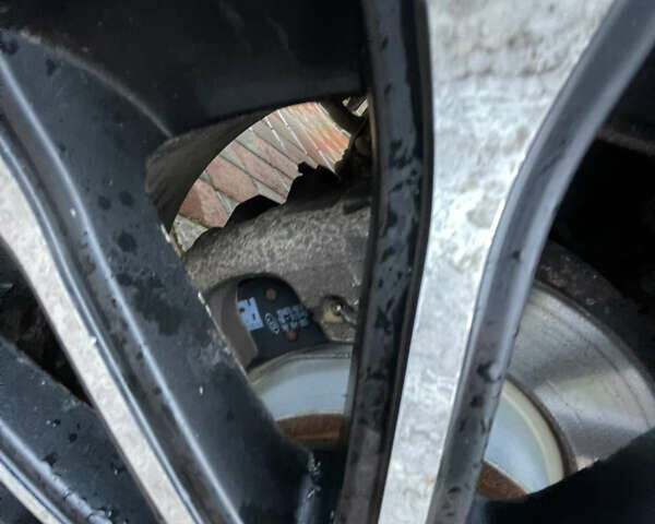 Білий Форд Куга, об'ємом двигуна 2 л та пробігом 301 тис. км за 12400 $, фото 75 на Automoto.ua