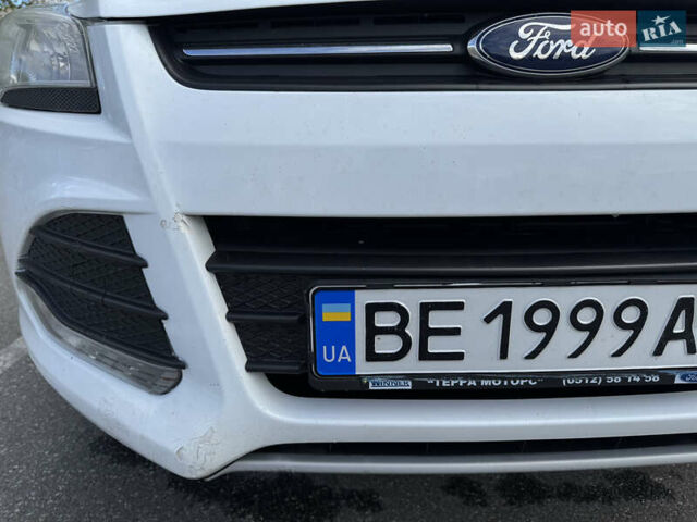 Форд Куга 2013 у Києві на Automoto.ua Білий Форд Куга, об'ємом двигуна 1.6 л та пробігом 126 тис. км за 13000 $, фото 25 на Automoto.ua