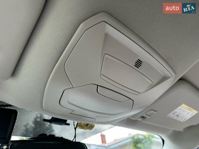 Белый Форд Куга, объемом двигателя 2 л и пробегом 125 тыс. км за 13700 $, фото 49 на Automoto.ua