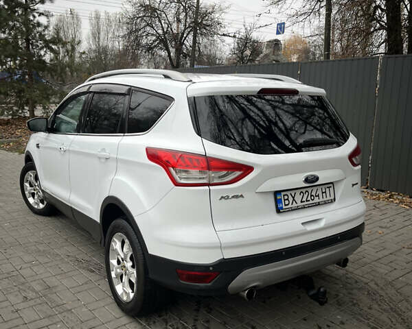 Белый Форд Куга, объемом двигателя 2 л и пробегом 213 тыс. км за 12300 $, фото 6 на Automoto.ua