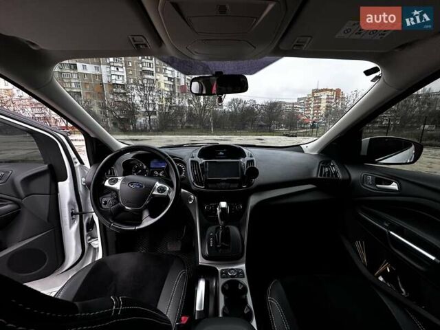 Белый Форд Куга, объемом двигателя 2 л и пробегом 135 тыс. км за 13000 $, фото 8 на Automoto.ua
